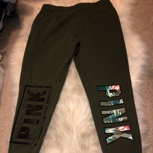 Army Green joggers/Sweatpants